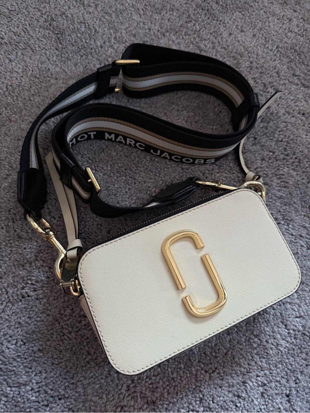 Marc Jacobs The Snapshot Small Camera Bag in Cream with Gold Hardware